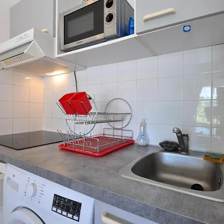2 Bedroom Front In 생트막시메